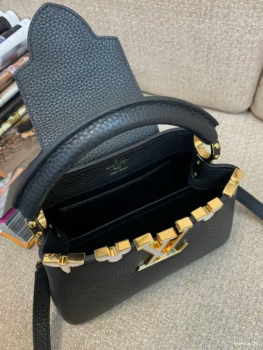 LOUIS CAPUCINES MINI VUITTON 0501